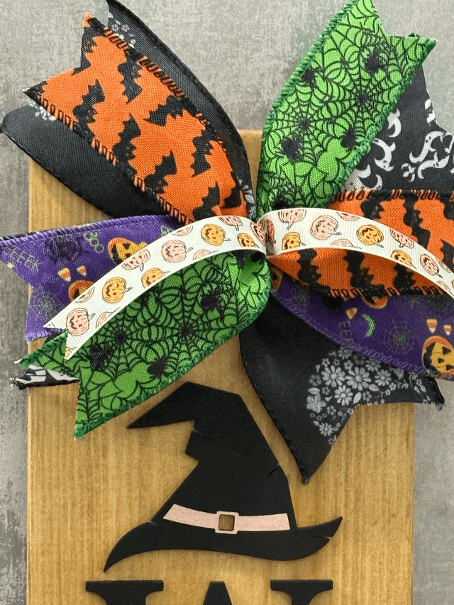 Halloween handmade wooden welcome sign 