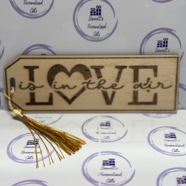 Love wooden bookmarks 